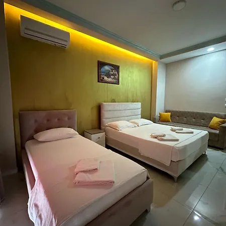 Summer Gate Hotel 4*