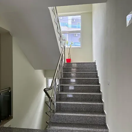 Summer Gate Hotel 4*