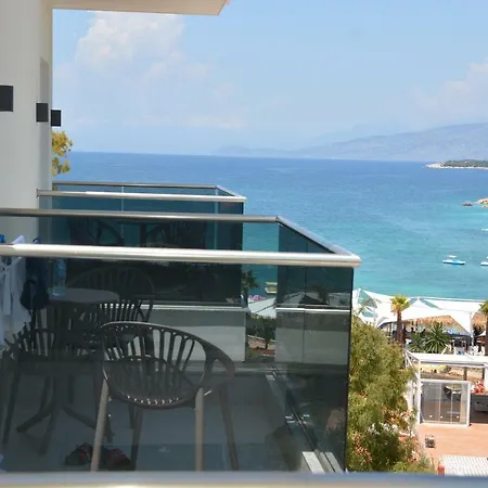 Summer Gate Hotel