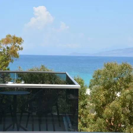 Hotel Summer Gate 4*