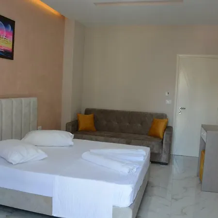 Summer Gate Hotel Ksamil