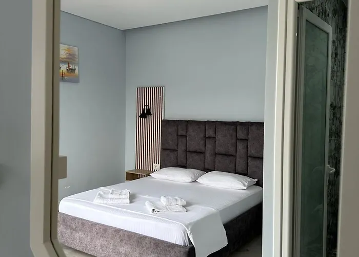 Summer Gate Hotel 4*