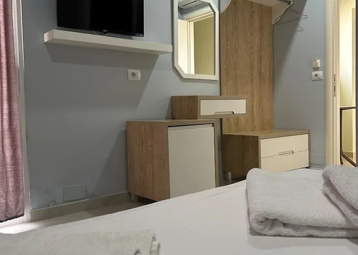 Summer Gate 卡萨米尔