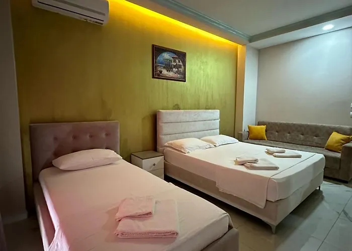 Summer Gate Hotel 4*