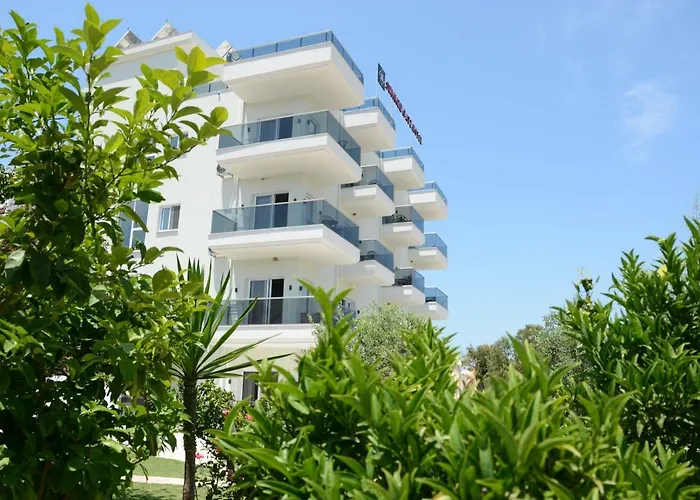 Summer Gate Hotel 4*