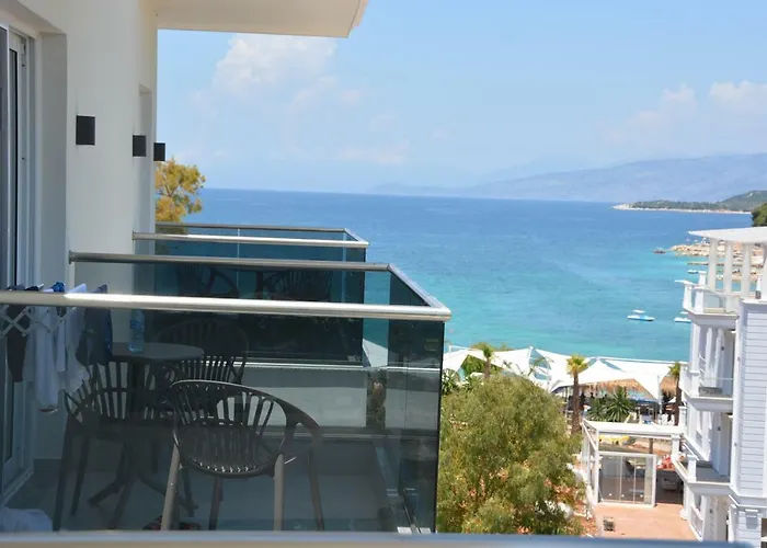 Summer Gate Hotel 4*