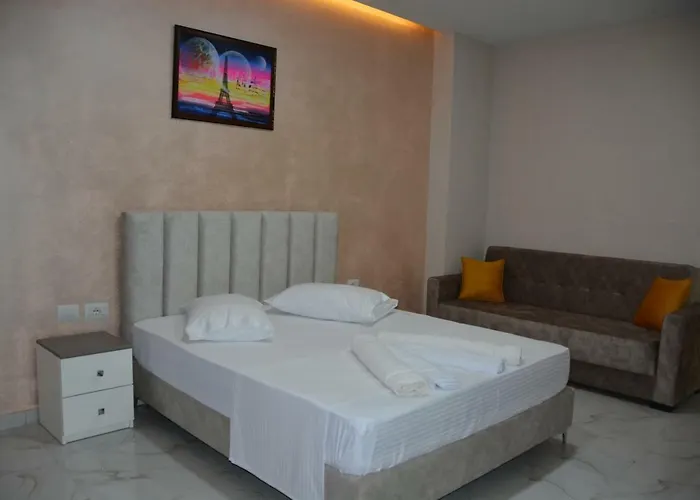 Summer Gate Hotel 4*