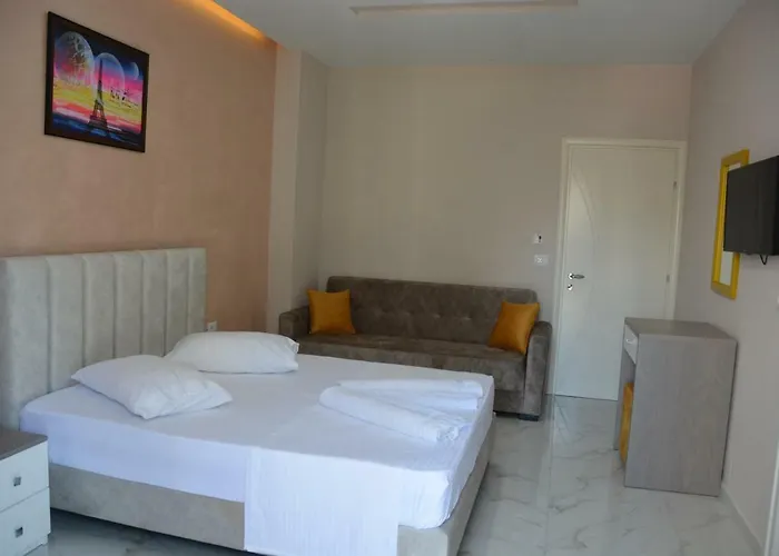 Summer Gate Hotel Ksamil